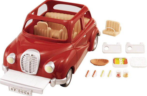 SYLVANIAN FAMILIES - FAMILY SALOON CAR