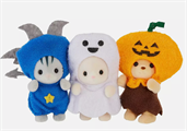 SYLVANIAN FAMILIES TRIO DOLL SET WITH HALLOWEEN COSTUMES