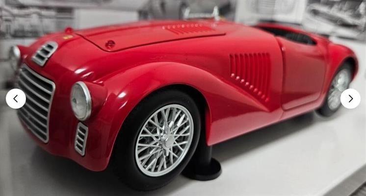 RED FERRARI 125 S HOT WHEELS L2954 1/18 SCALE